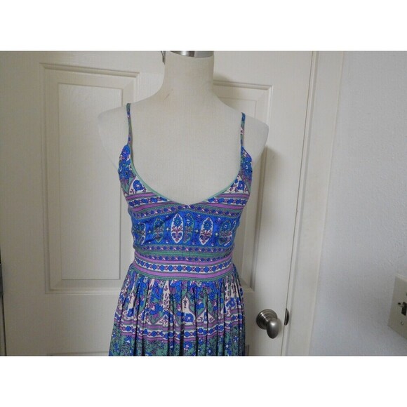 Darling NWT~Dress Day Open Back Floral Print Maxi Dress Size Medium - Picture 5 of 11